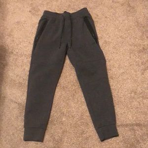 American Eagle mens joggers size medium color heather charcoal gray